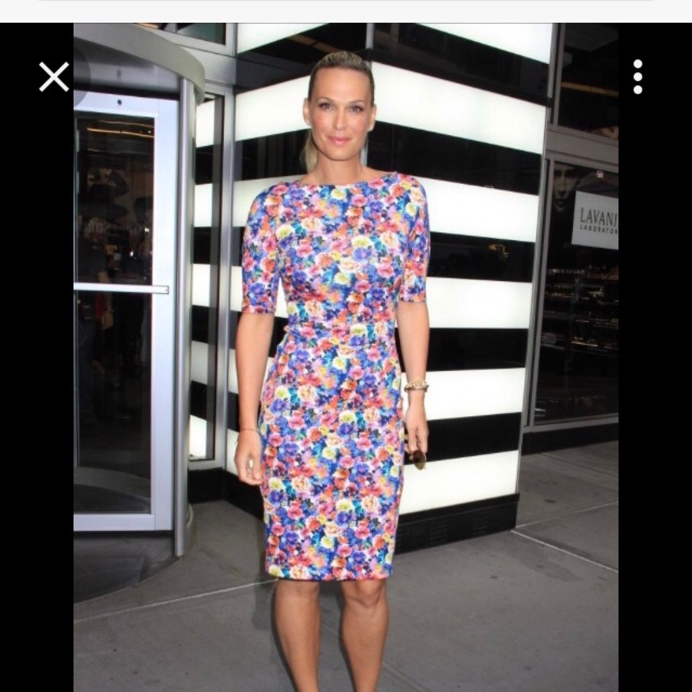 Zara Floral Dress Sz medium - Picture 2 of 10